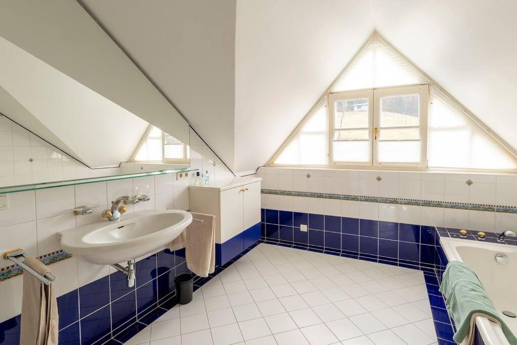 Luxus Alpenparadies Nahe Salzburg Sauna & Whirlpool アードネット エクステリア 写真
